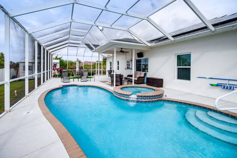 House Lehigh Acres