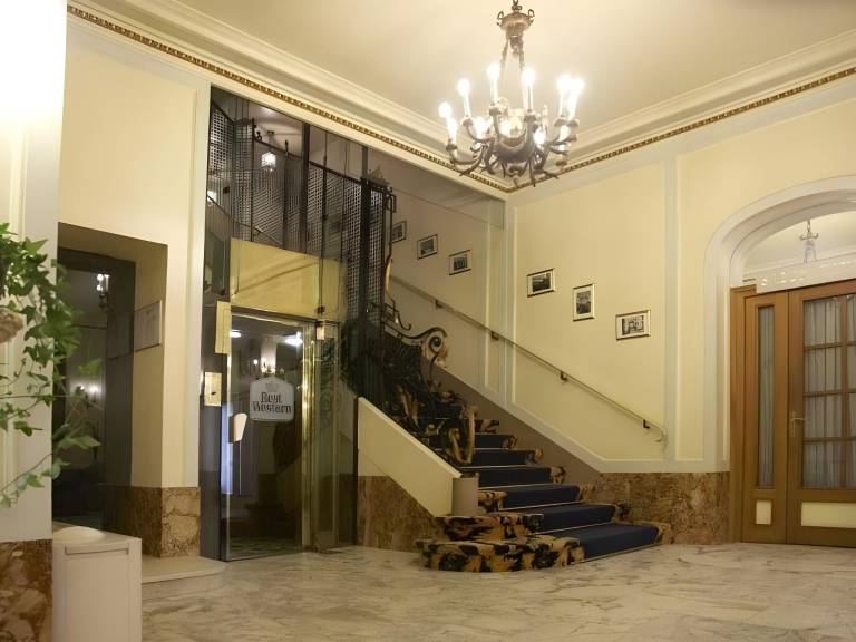 Grand Hotel Bellevue in Lille