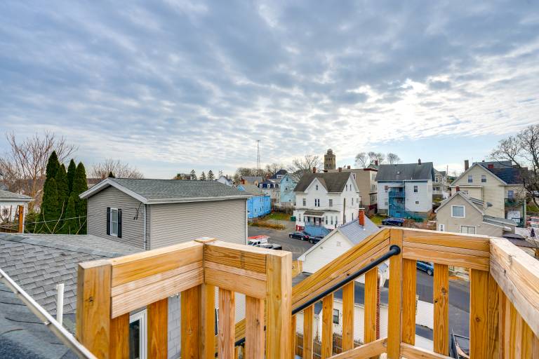 Apt in Historic Lynn Neighborhood: 2 Mi to Beach! — photo 3