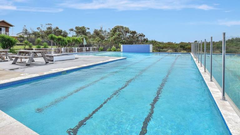 Villa  Caves Beach