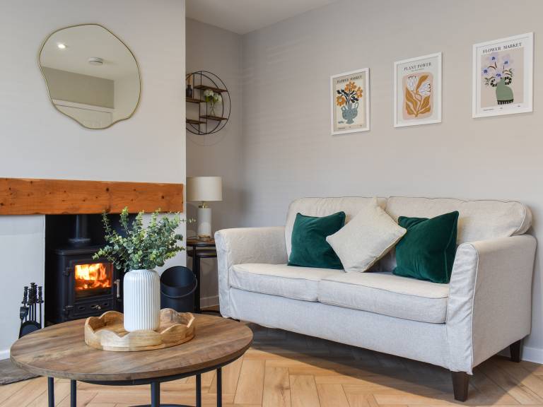 Child-friendly cottage with jacuzzi | River view | Pets are welcome — photo 4