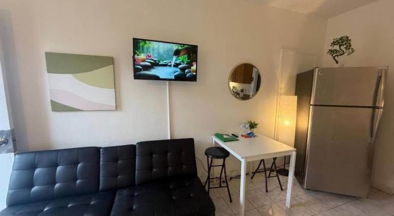 Holiday apartment | Pet-friendly in Aventura, FL
