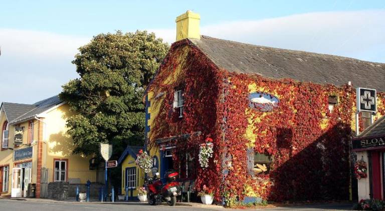 Kingfisher Lodge & Pub