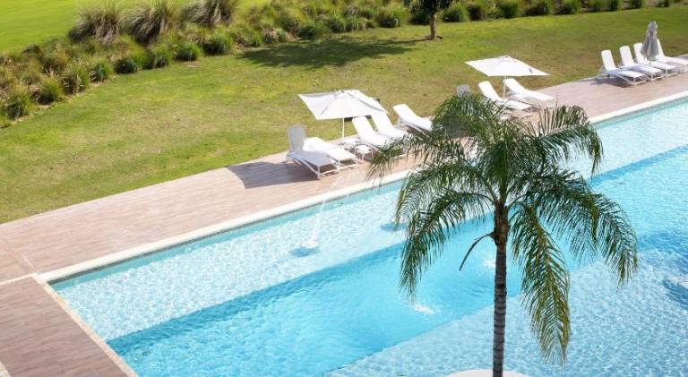 House with pool | Pets are welcome — photo 3