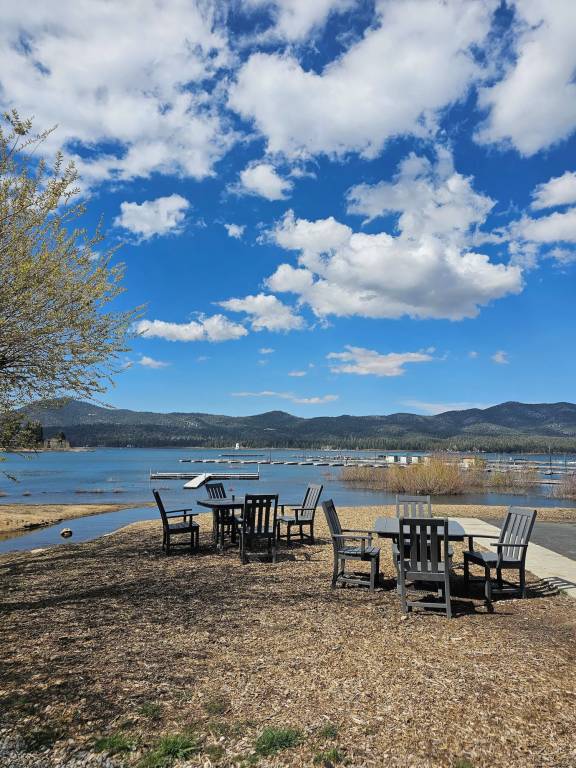 Lodge Big Bear Lake