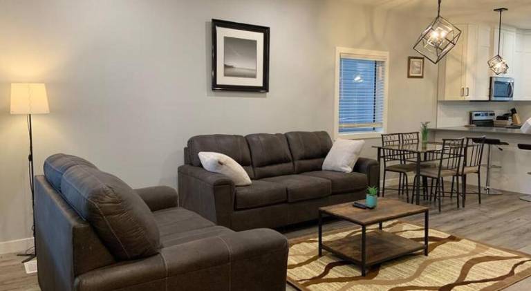 Rental apartment with BBQ in Regina, SK