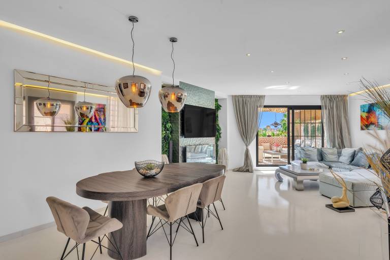 Fully equipped beautiful holiday apartment with pool, grill & terrace | Mountain view | Close to the beach | Pet-friendly — photo 4