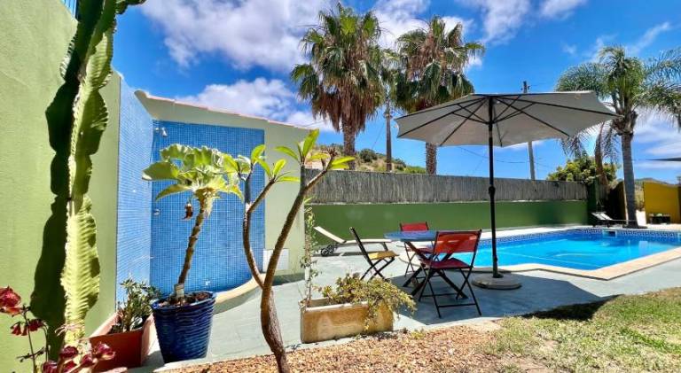 Villa with pool in Lagos