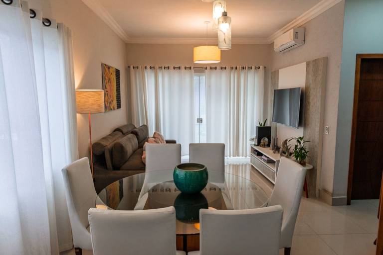 Child-friendly spacious house with grill & garden | Beach nearby | Pets are welcome in Caraguatatuba