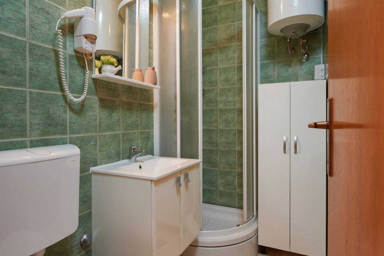 Pleasant rental apartment with patio, BBQ & garden | Next to the beach | Pets allowed — photo 3