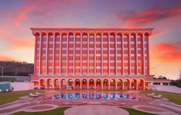 Sitara Luxury Hotel Ramoji Film City