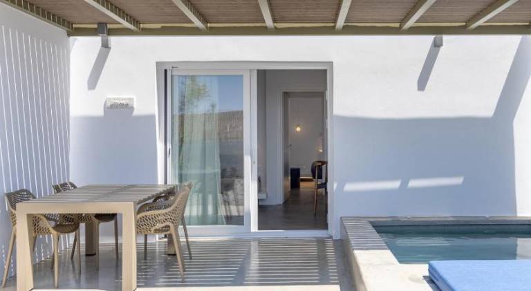 Serviced apartment with jacuzzi, garden & terrace — photo 3