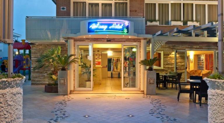 Hotel Antony — photo 4