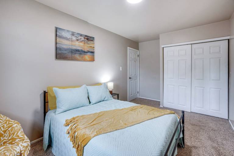Apartment Horsham