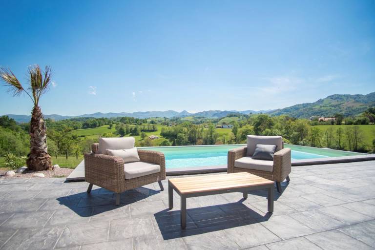 Fully equipped nice gite with terrace & pool | Pets allowed — photo 4