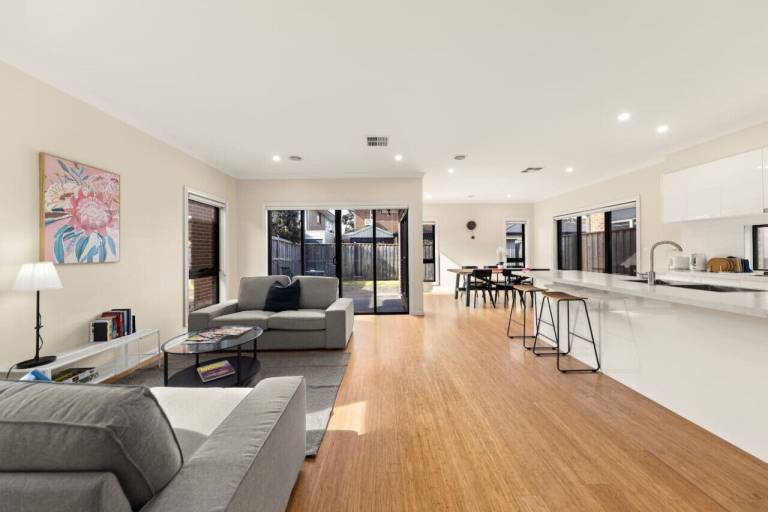 House Dandenong