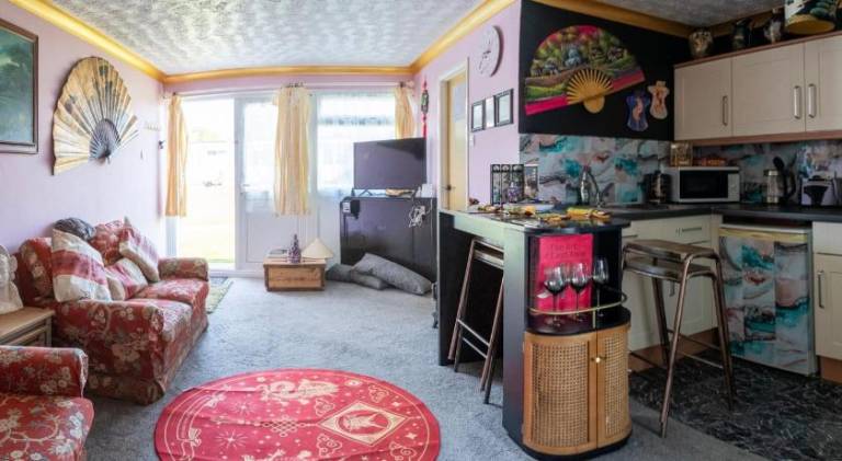 Chalet with 2 rooms for 5 persons — photo 2