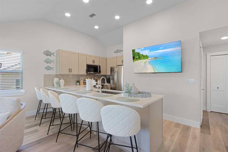 Fully equipped house with terrace, private pool & BBQ | Close to the beach | Pets allowed — photo 3