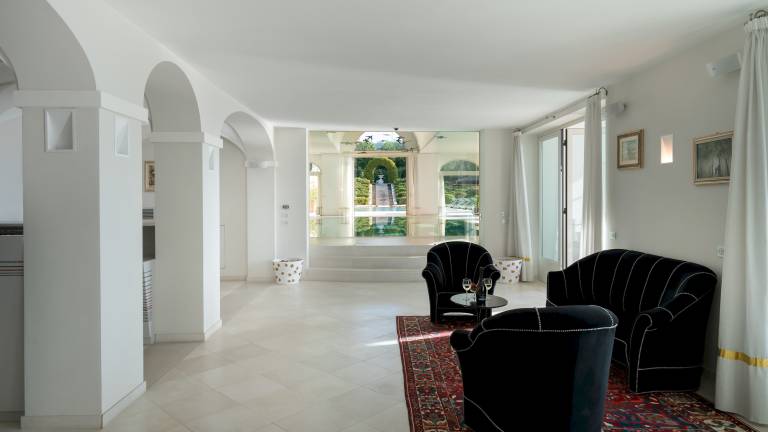 Villa with barbecue, sauna & private pool | Garden view — photo 4