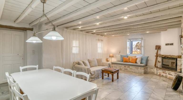 Fully equipped villa with private pool, barbeque & yard | Suitable for remote work | Dogs allowed — photo 5
