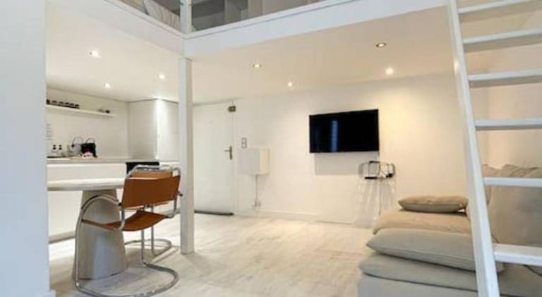 Apartment with 1 room for 2 persons in Boulogne-sur-Mer