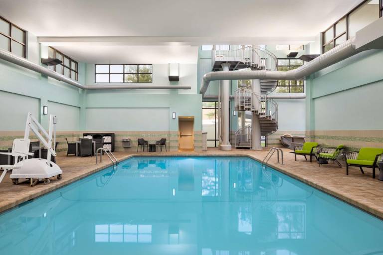 Hampton Inn Shelton — photo 3