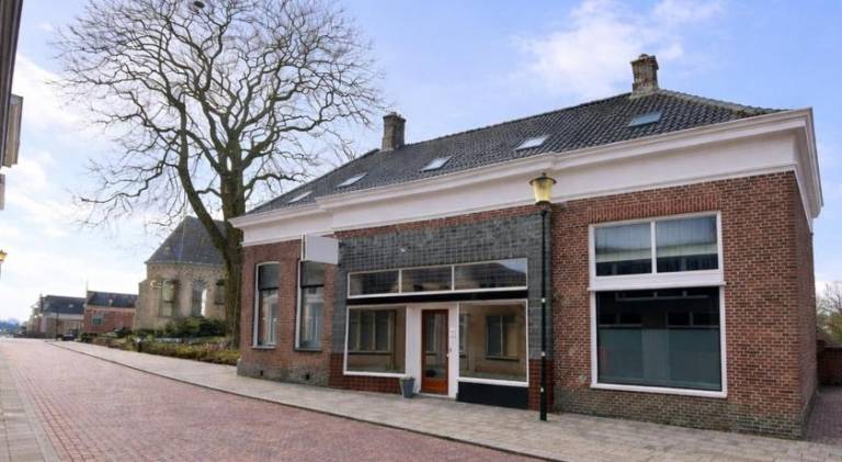 Het Ambachtshuis Warffum