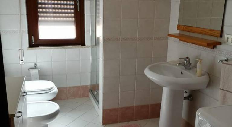 Holiday apartment with 2 rooms for 4 persons — photo 2