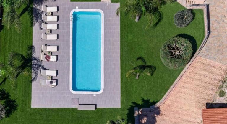 Villa with pool in Heraklion