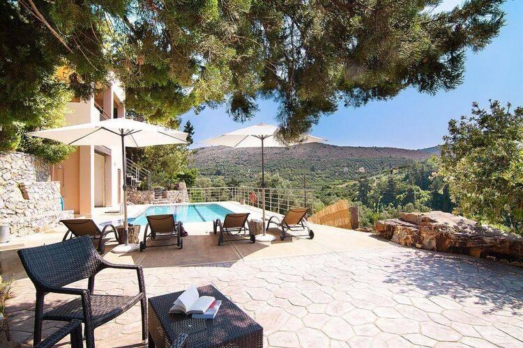 Fully equipped vacation home with barbecue, yard & terrace | Pet-friendly — photo 4