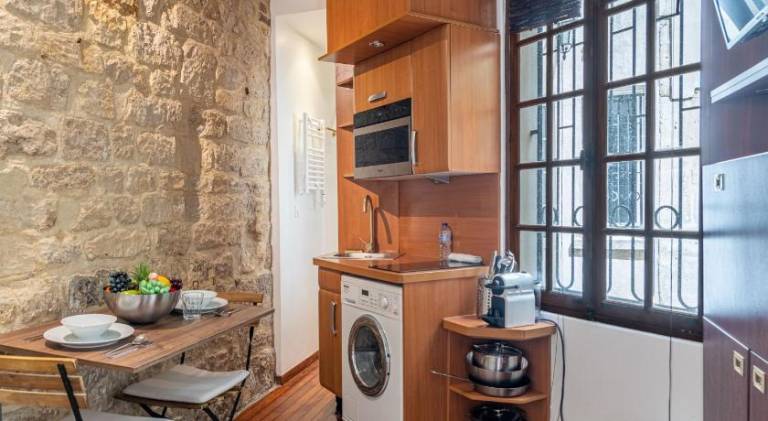 Lovely holiday apartment | Near Notre-Dame de Paris | Pets are welcome — photo 5