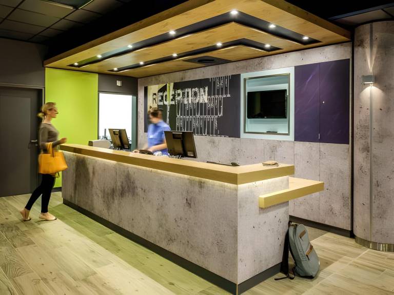 Ibis budget Senlis — photo 3