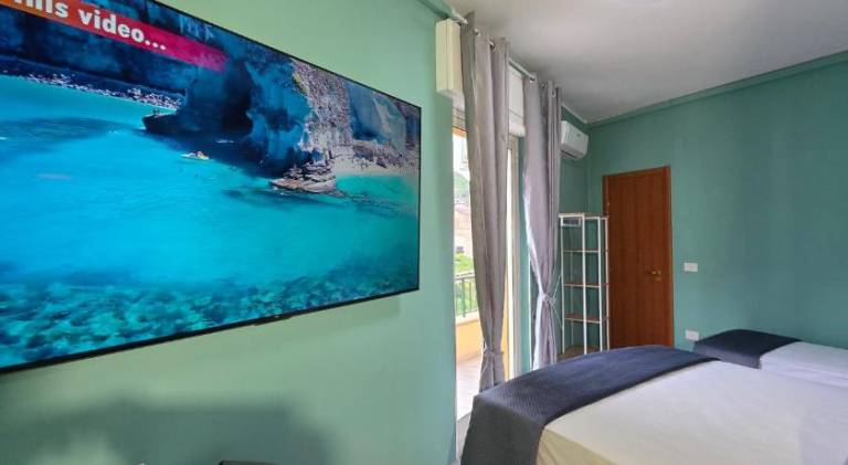 Holiday apartment with 3 rooms for 10 persons — photo 5