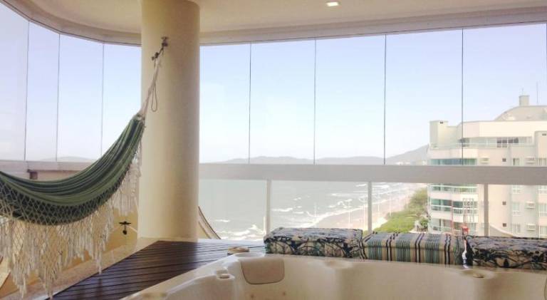 Spacious holiday apartment with hot tub | Close to the beach | Pets allowed — photo 3