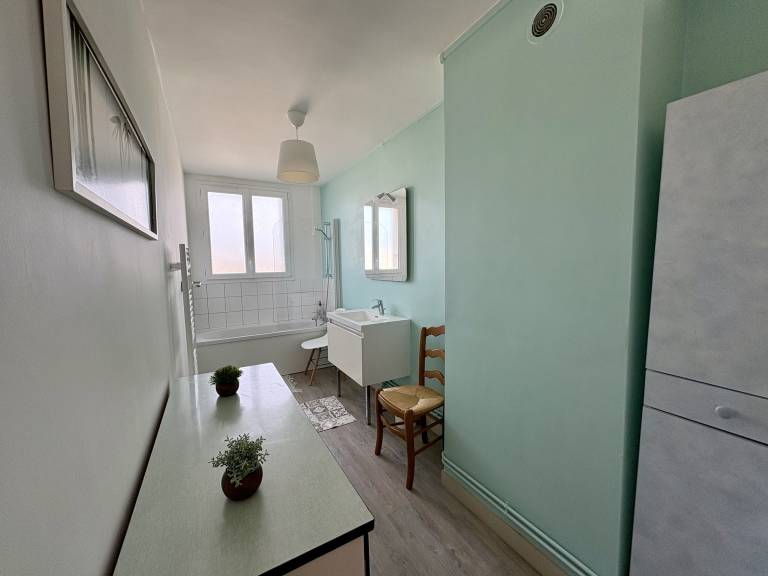 Holiday apartment with 2 rooms for 6 persons — photo 5