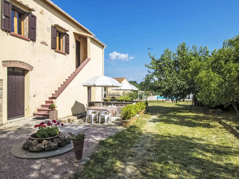 Holiday apartment with garden & pool | Dogs allowed — photo 4