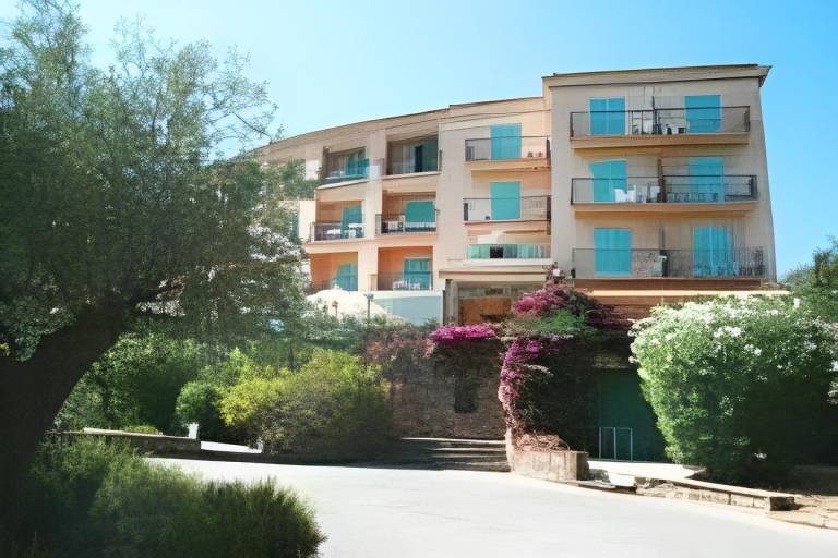 Hotel du Parc Cavalaire sur Mer in Cavalaire-sur-Mer