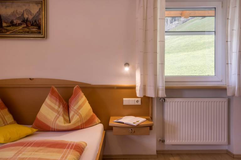 Vacation Apartment "Gitschbergblick" close to Skiing & Hiking Areas with Mountain View & Wi-Fi — photo 3