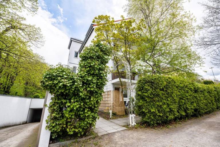 House | Next to Zwinger — photo 4