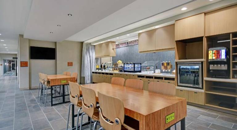 Home2 Suites by Hilton Raleigh North I-540 — photo 4