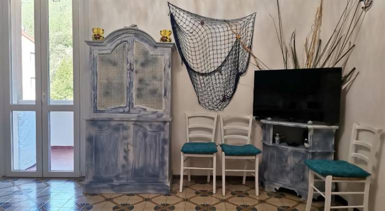 Rental apartment with pool | Dogs allowed in Moneglia