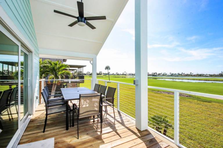 Breathtaking golf front villa on Sanibel Island - Includes Tennis Membership - 18th Fairway in Sanibel, FL