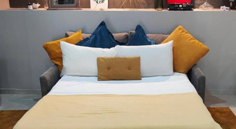 Sliema Strand Stylish Loft apartment by the Sea — photo 2