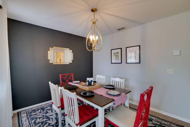 5 Mi to WDW: Resort-Style Condo w/ Pool Access — photo 4
