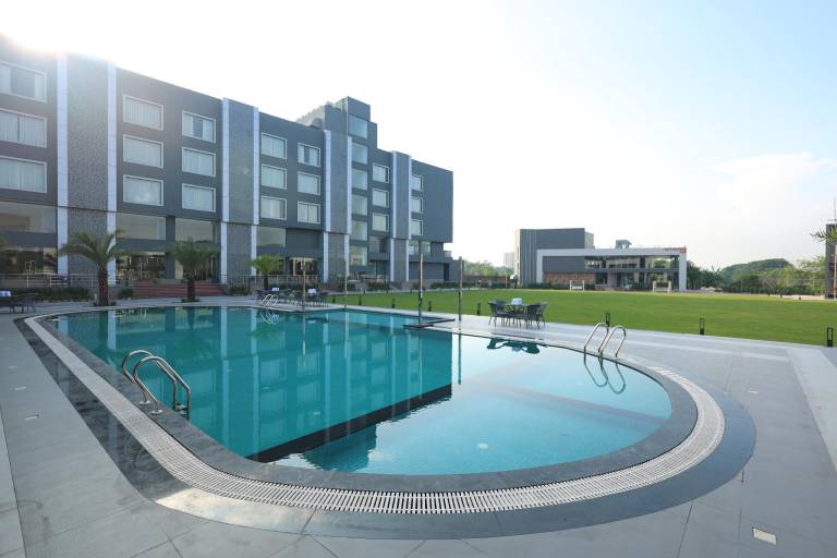 BK Garden Hotel & Resort