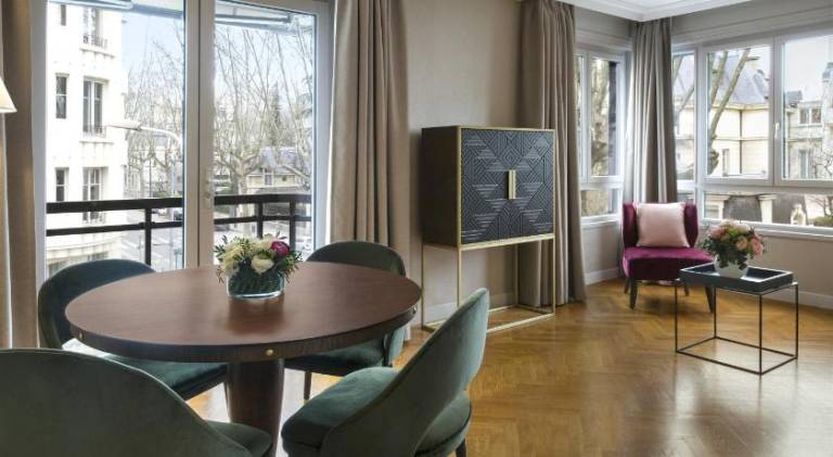 Family-friendly beautiful serviced apartment with sauna, patio & yard | Suitable for remote work | Pets allowed — photo 4