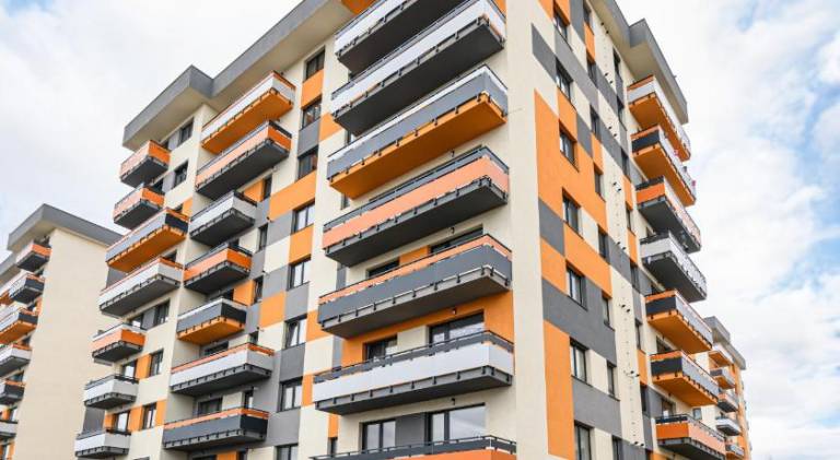 Fully equipped wonderful apartment with yard & patio | Good for workation | Pets allowed — photo 3