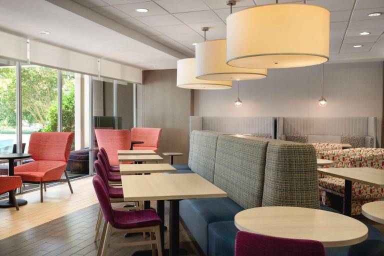 Home2 Suites by Hilton Oxford — photo 4
