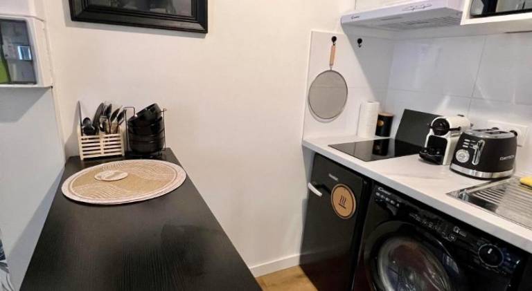 Fully equipped apartment with grill & yard | Next to Basilica of Saint-Sernin | Good for workation | Pet-friendly — photo 5