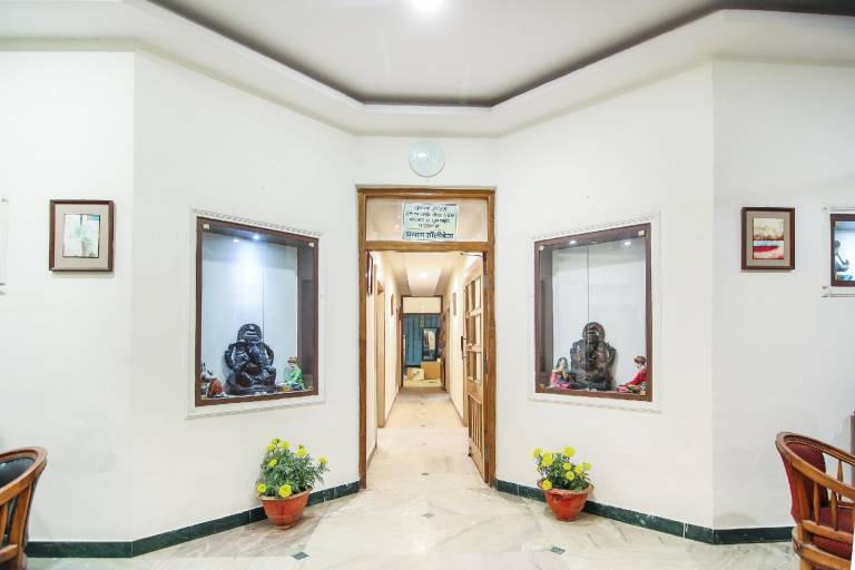 Hotel O Lukergunj Holidays in Prayagraj